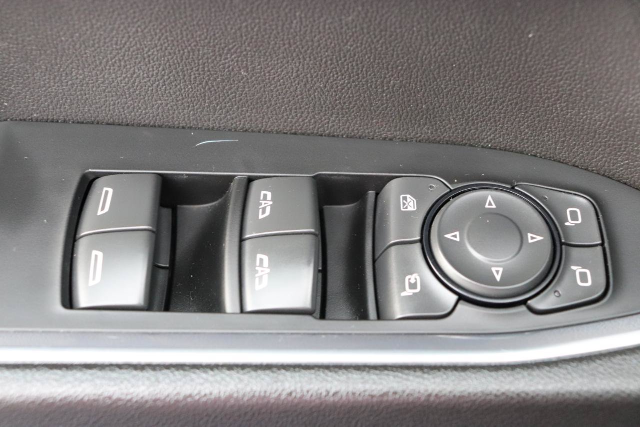 Used 2024 GMC Sierra 1500 SLT AWD/4WD image 44