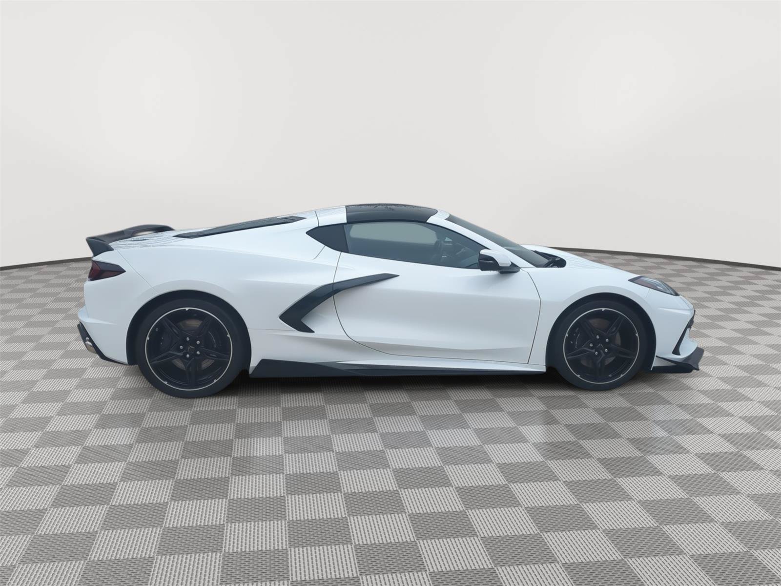 Used 2023 Chevrolet Corvette Stingray Coupe w/ Z51 Performance Package RWD image 6