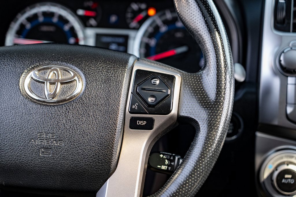 Used 2015 Toyota 4Runner Limited image 19