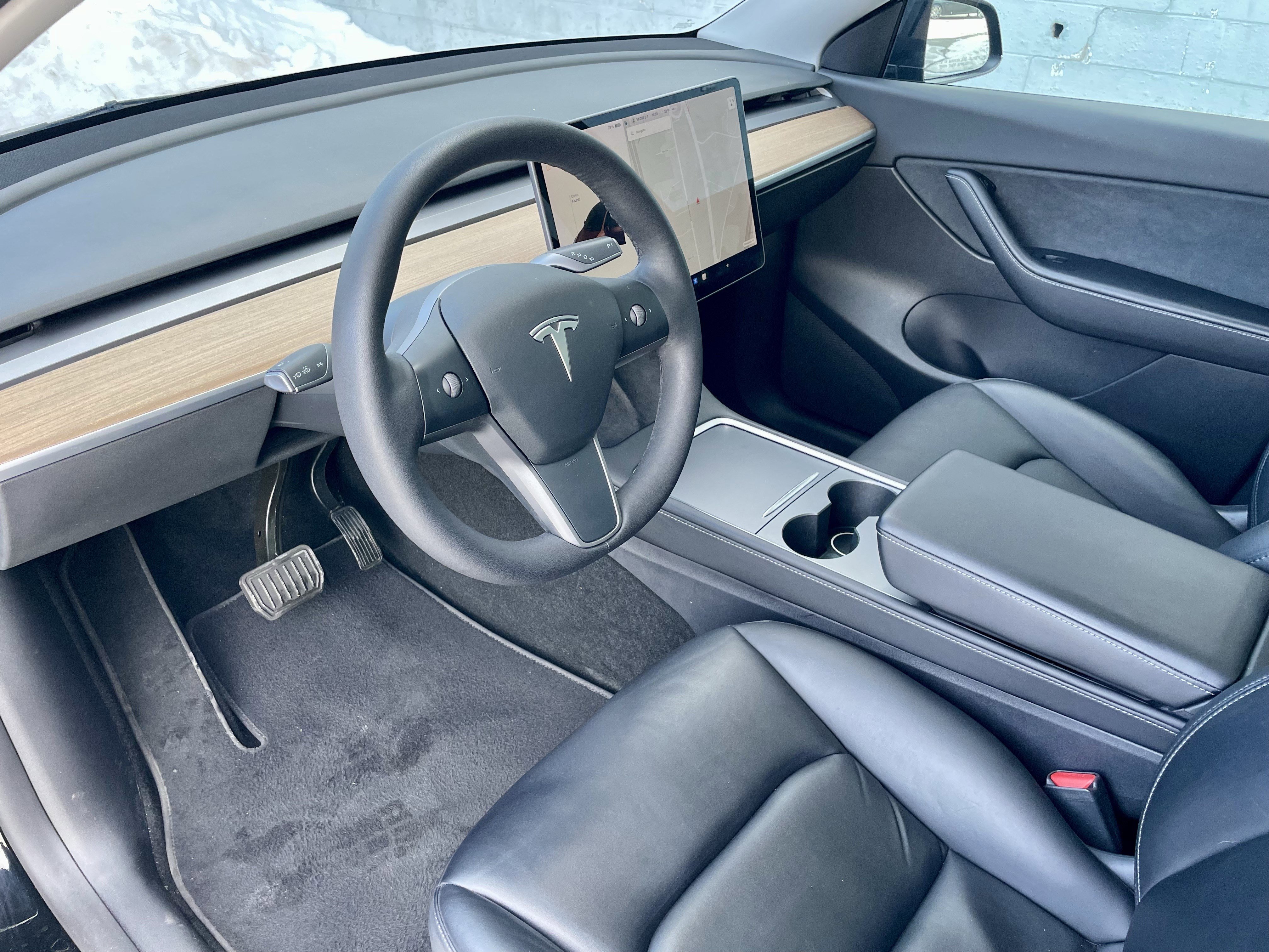 Used 2021 Tesla Model Y Long Range image 13