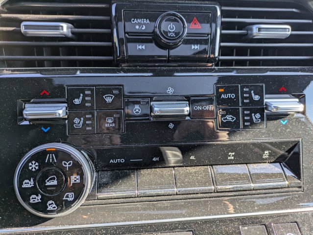 Used 2025 Nissan Armada PRO-4X w/ Pro-4X Premium Package AWD/4WD image 11