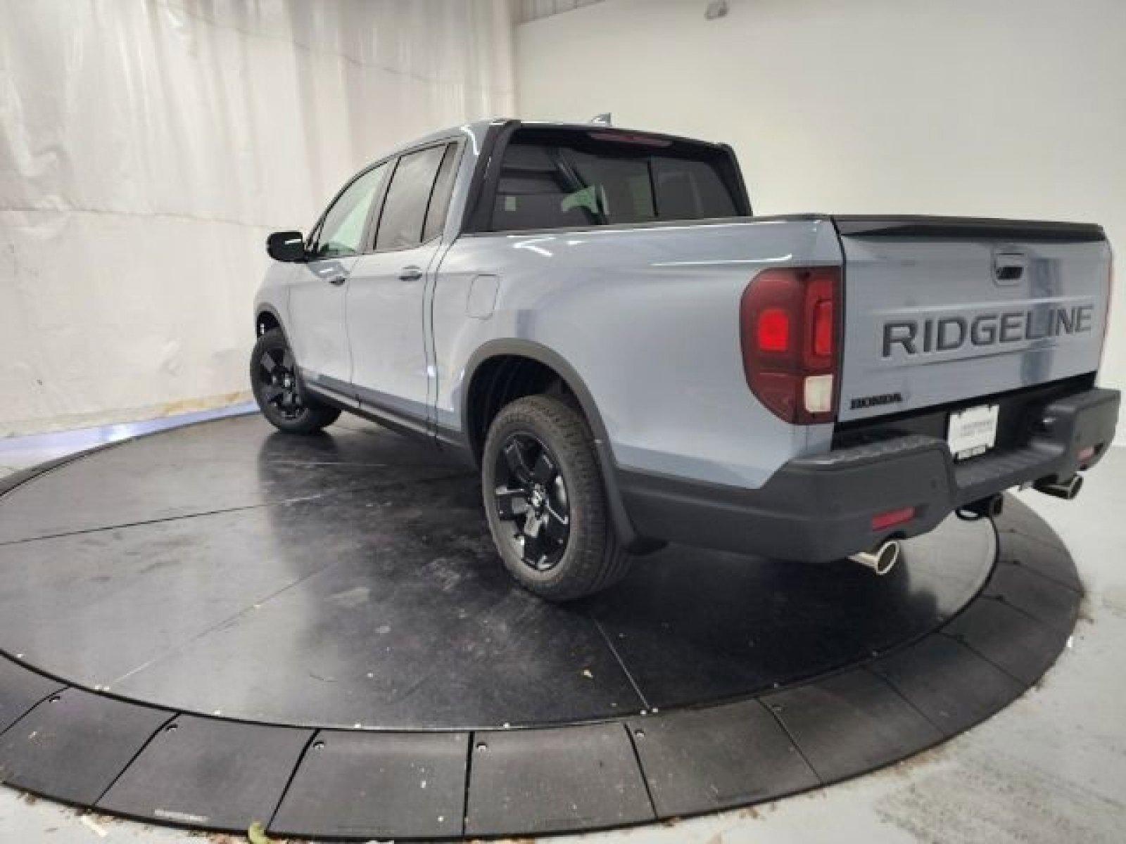 New 2026 Honda Ridgeline Black Edition image 28