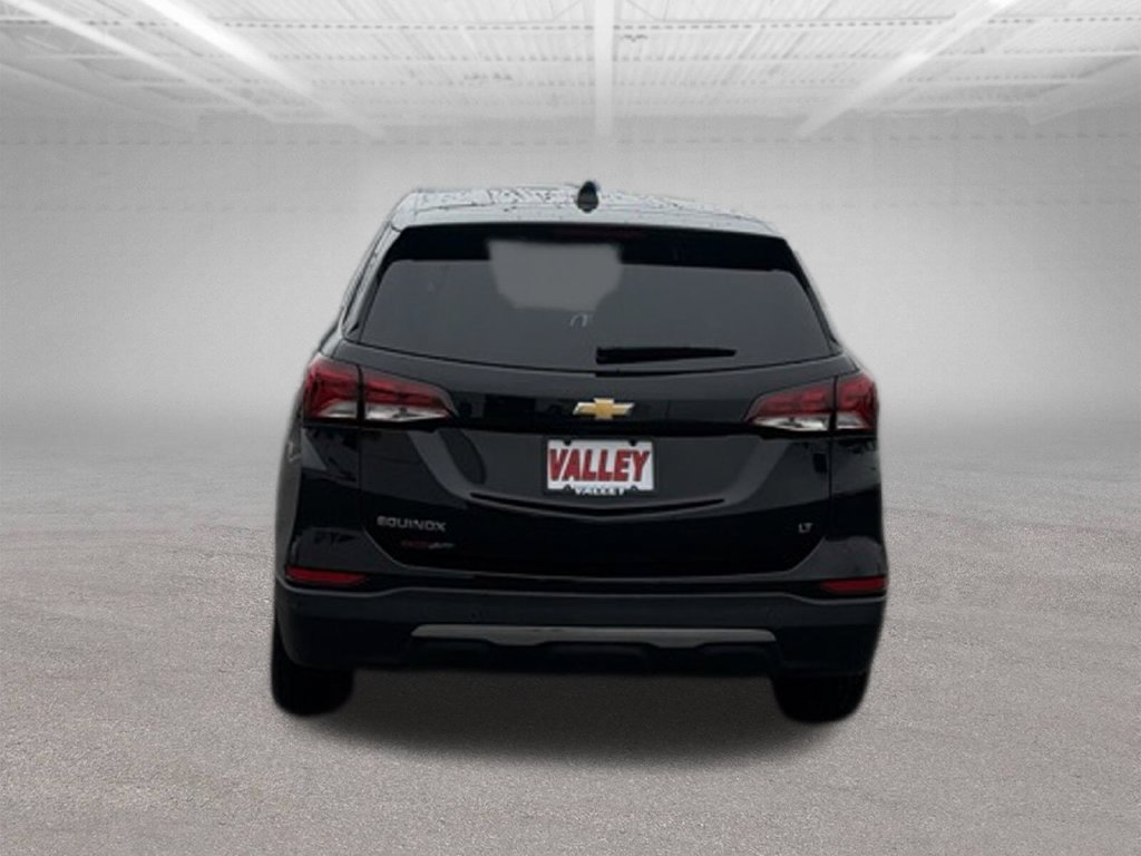 Used 2023 Chevrolet Equinox LT w/ Driver Convenience Package FWD image 9