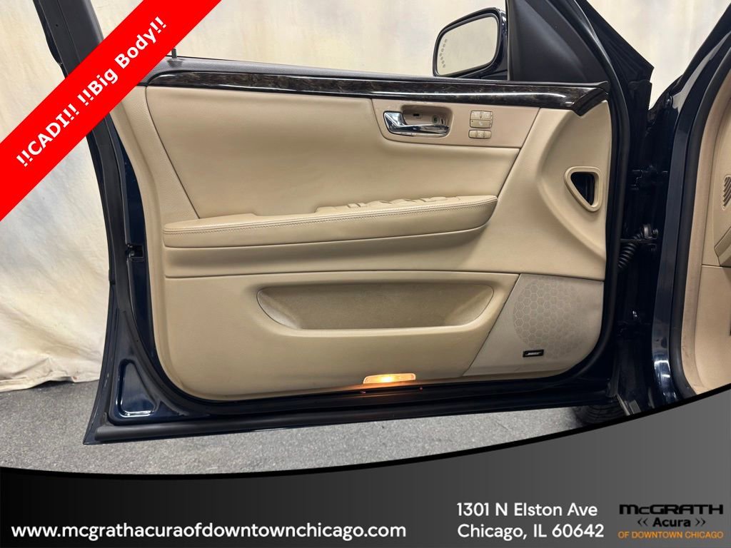 Used 2008 Cadillac DTS image 11