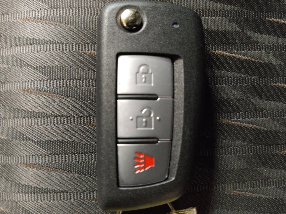 Used 2019 Nissan Rogue S w/ Special Edition Package FWD image 32