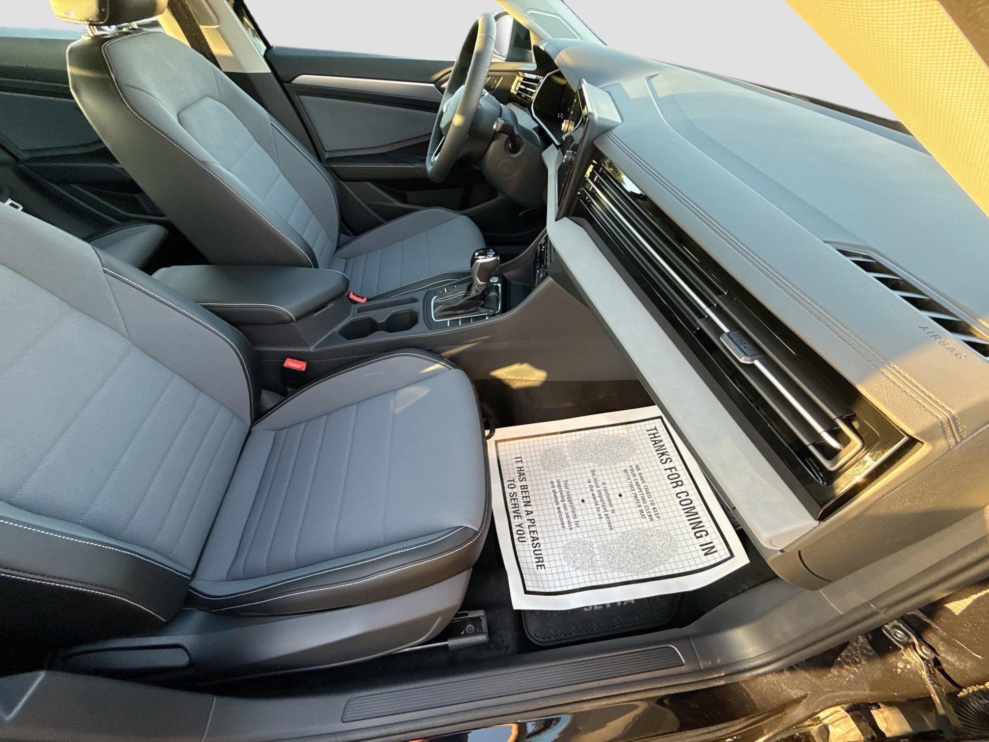 New 2026 Volkswagen Jetta SE image 14