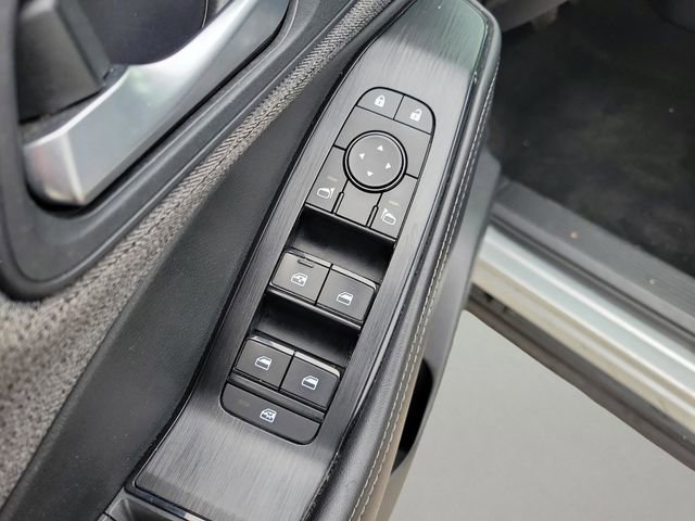 Used 2021 Nissan Rogue SV image 14