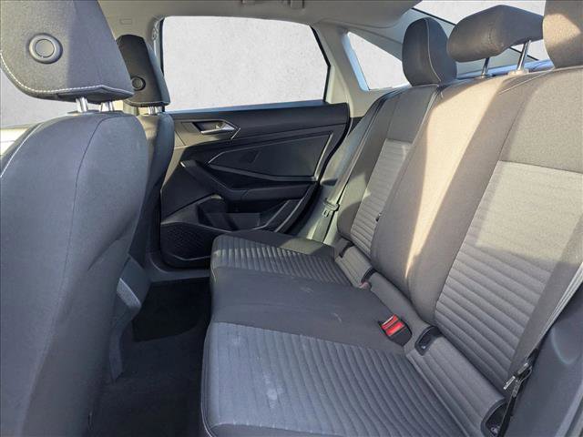 Used 2022 Volkswagen Jetta S image 18