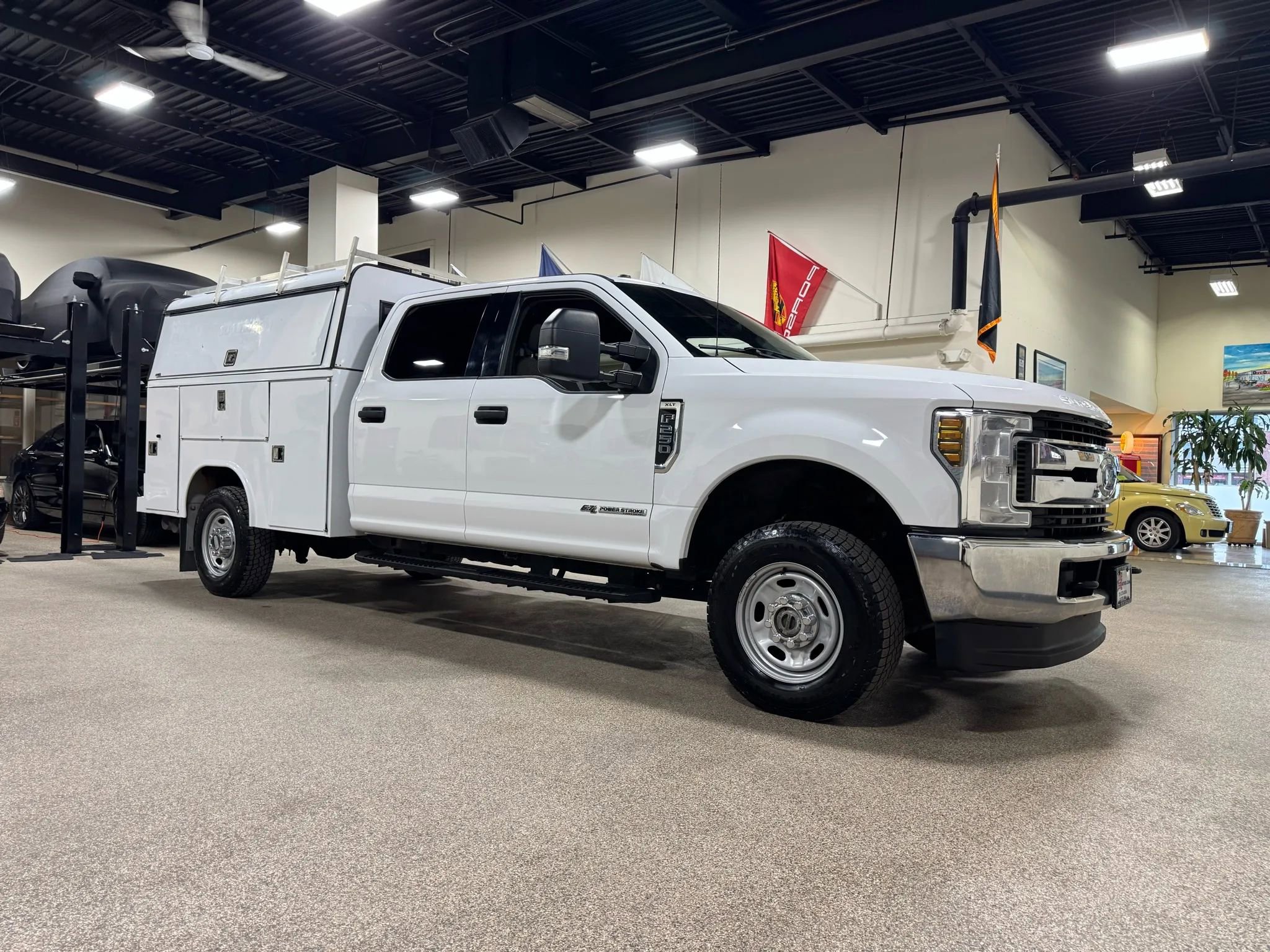 Used 2019 Ford F250 XLT image 3