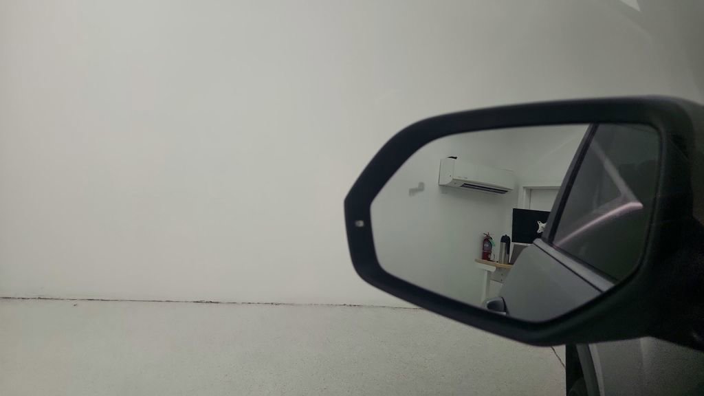 Used 2021 Volkswagen Atlas SE image 17