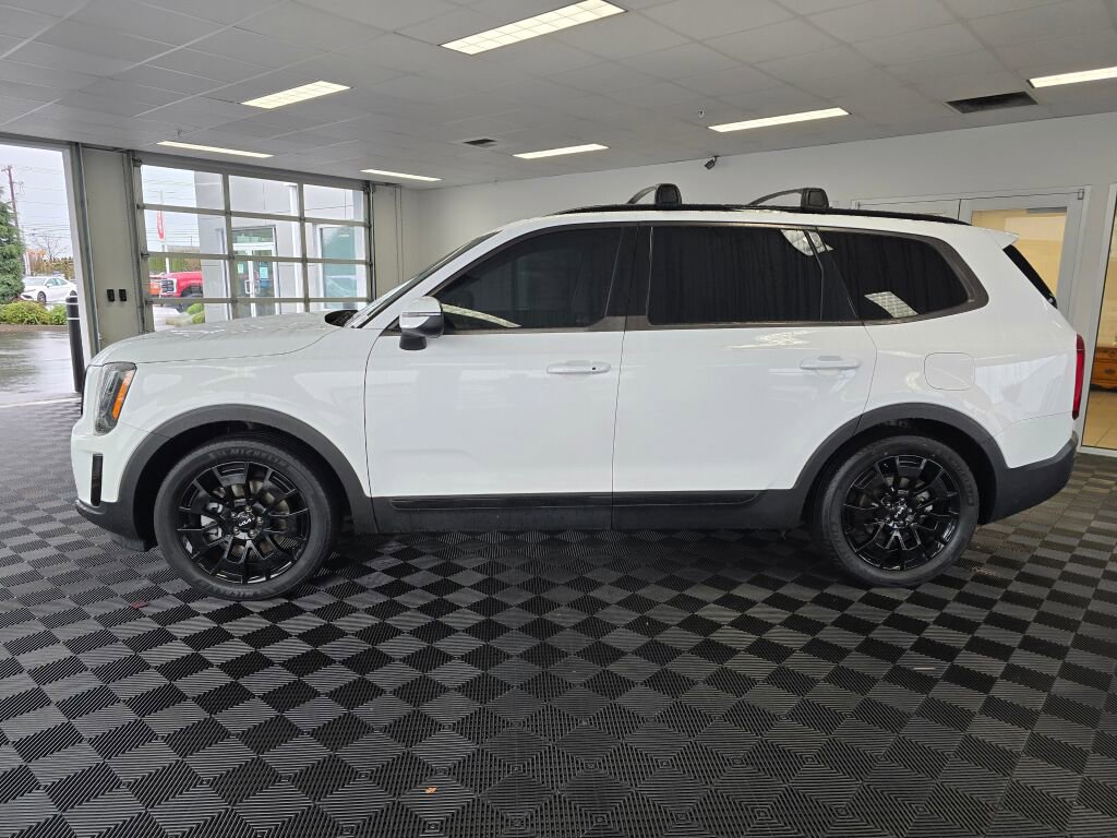 Used 2022 Kia Telluride EX w/ EX Premium Package image 7