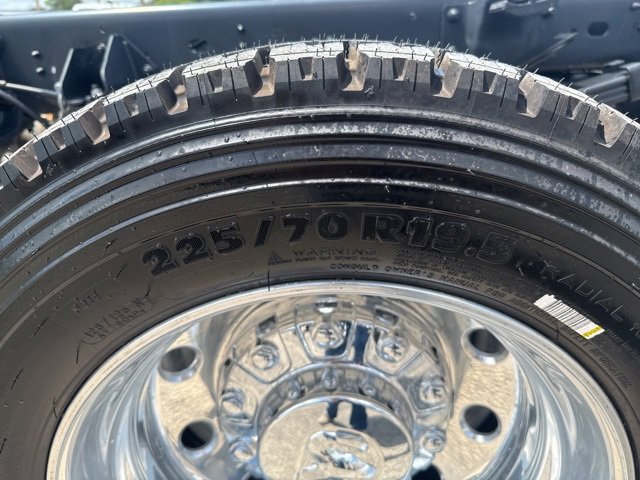 New 2025 RAM 4500 4x4 Crew Cab DRW image 13