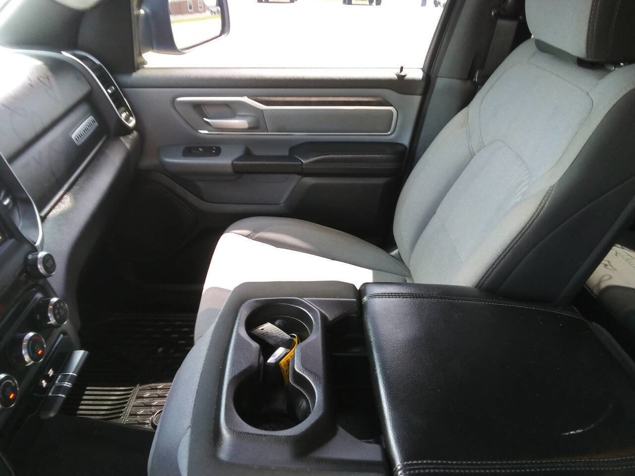 Used 2021 RAM 1500 Big Horn AWD/4WD image 19