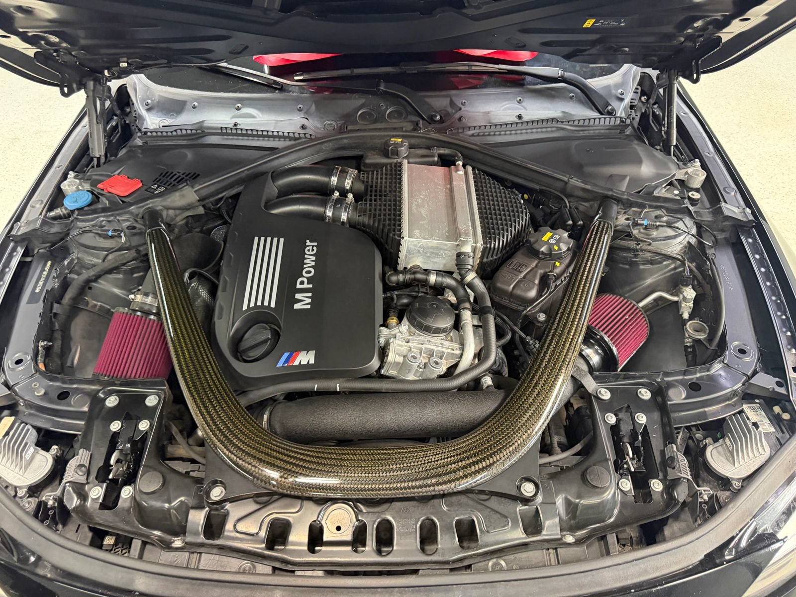 Used 2018 BMW M4 Coupe RWD image 38