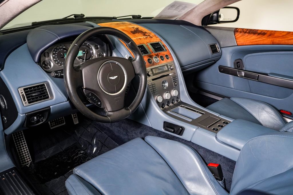 Used 2006 Aston Martin DB9 Volante image 24