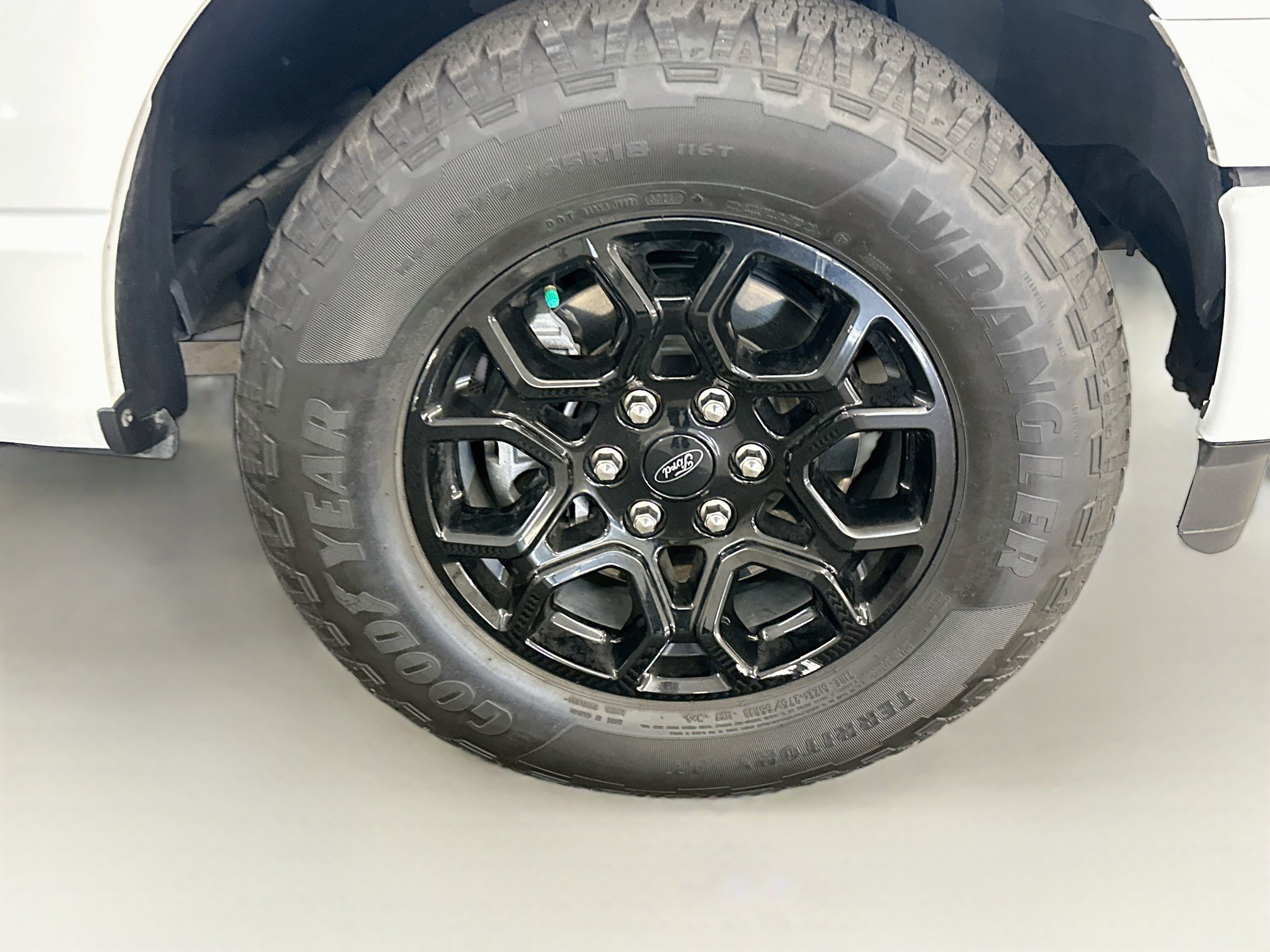 Used 2024 Ford F150 XLT w/ Equipment Group 302A MID AWD/4WD image 11