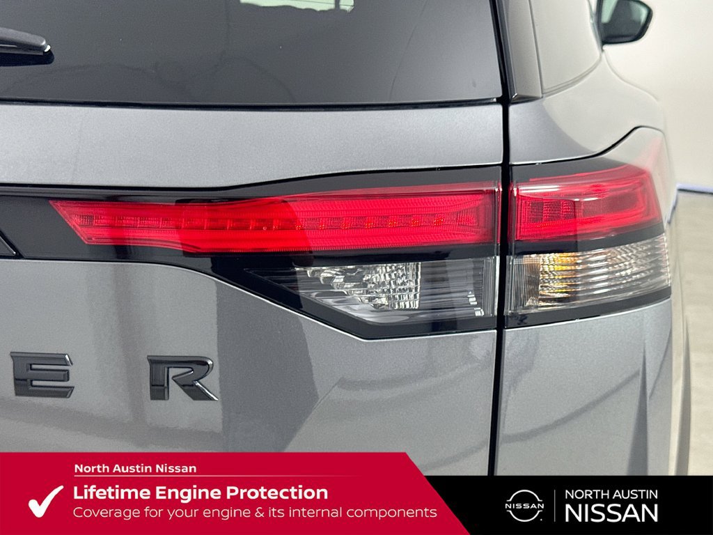 New 2026 Nissan Pathfinder Rock Creek AWD/4WD image 32