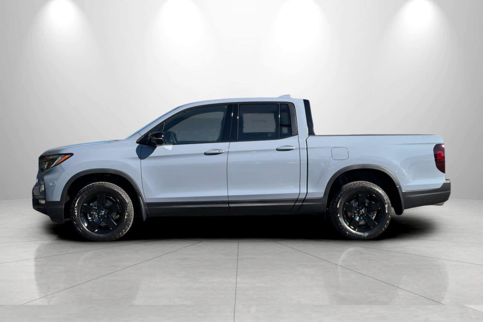 New 2026 Honda Ridgeline Black Edition image 5
