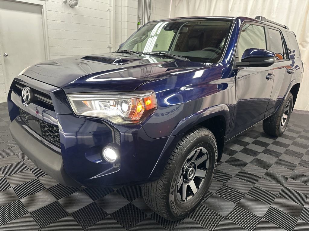 Used 2022 Toyota 4Runner TRD Off-Road Premium image 5