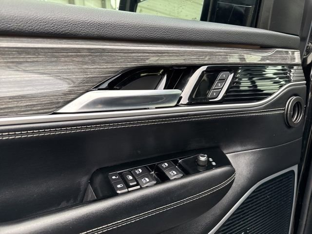 Used 2022 Jeep Wagoneer Series II w/ Premium Group I image 23