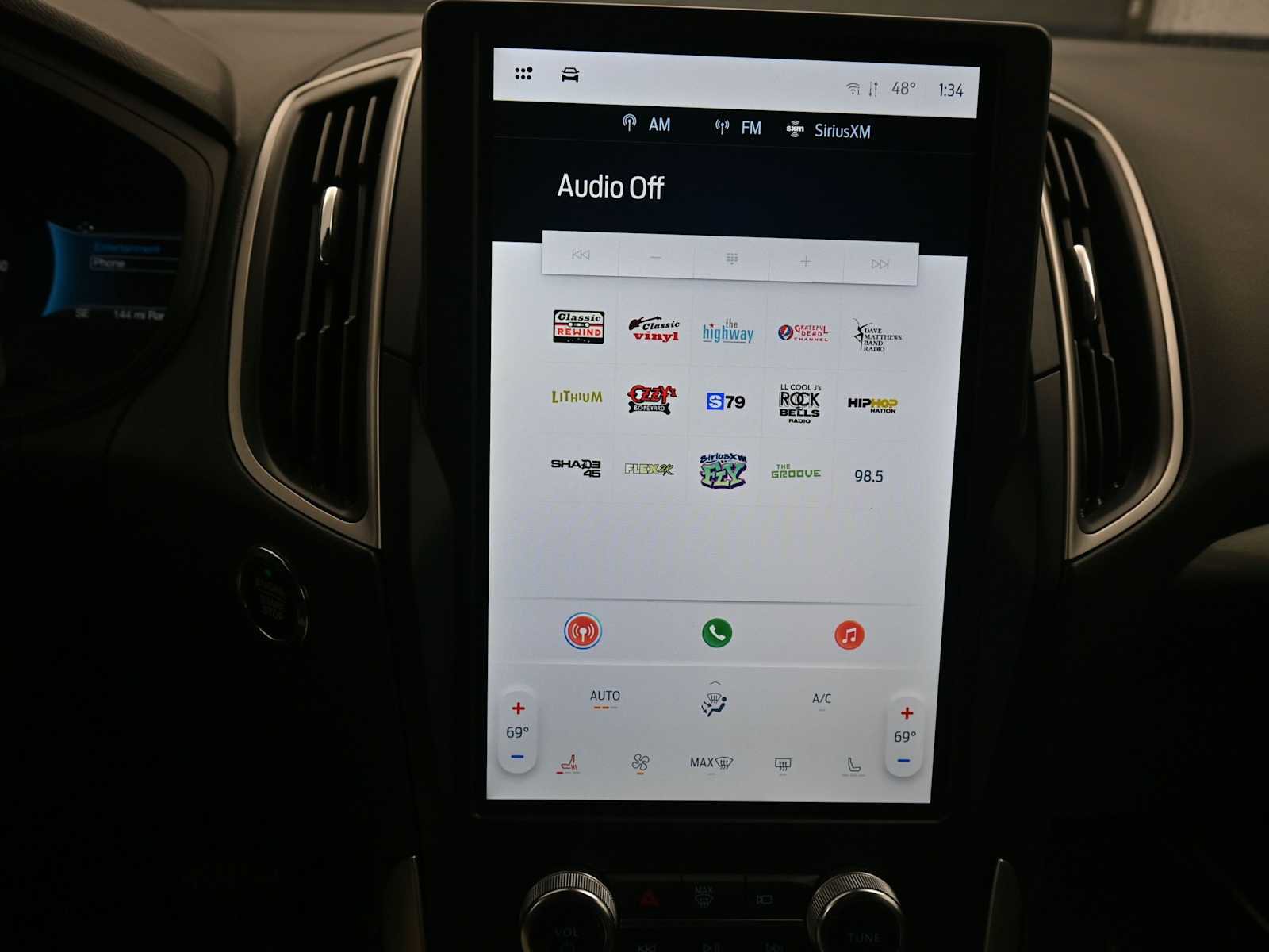 Used 2024 Ford Edge SEL image 22