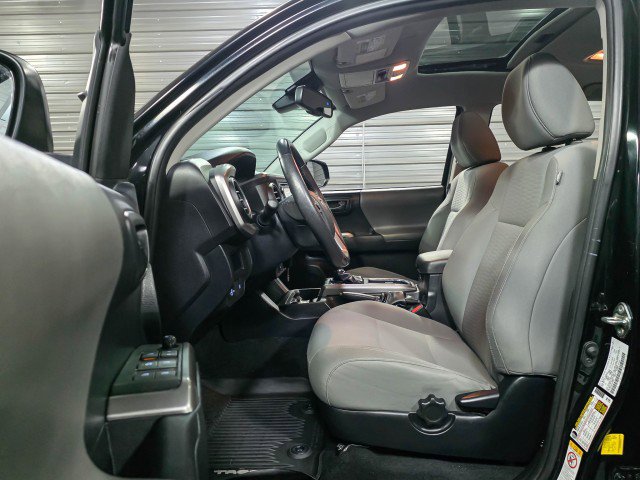 Used 2019 Toyota Tacoma SR5 image 15