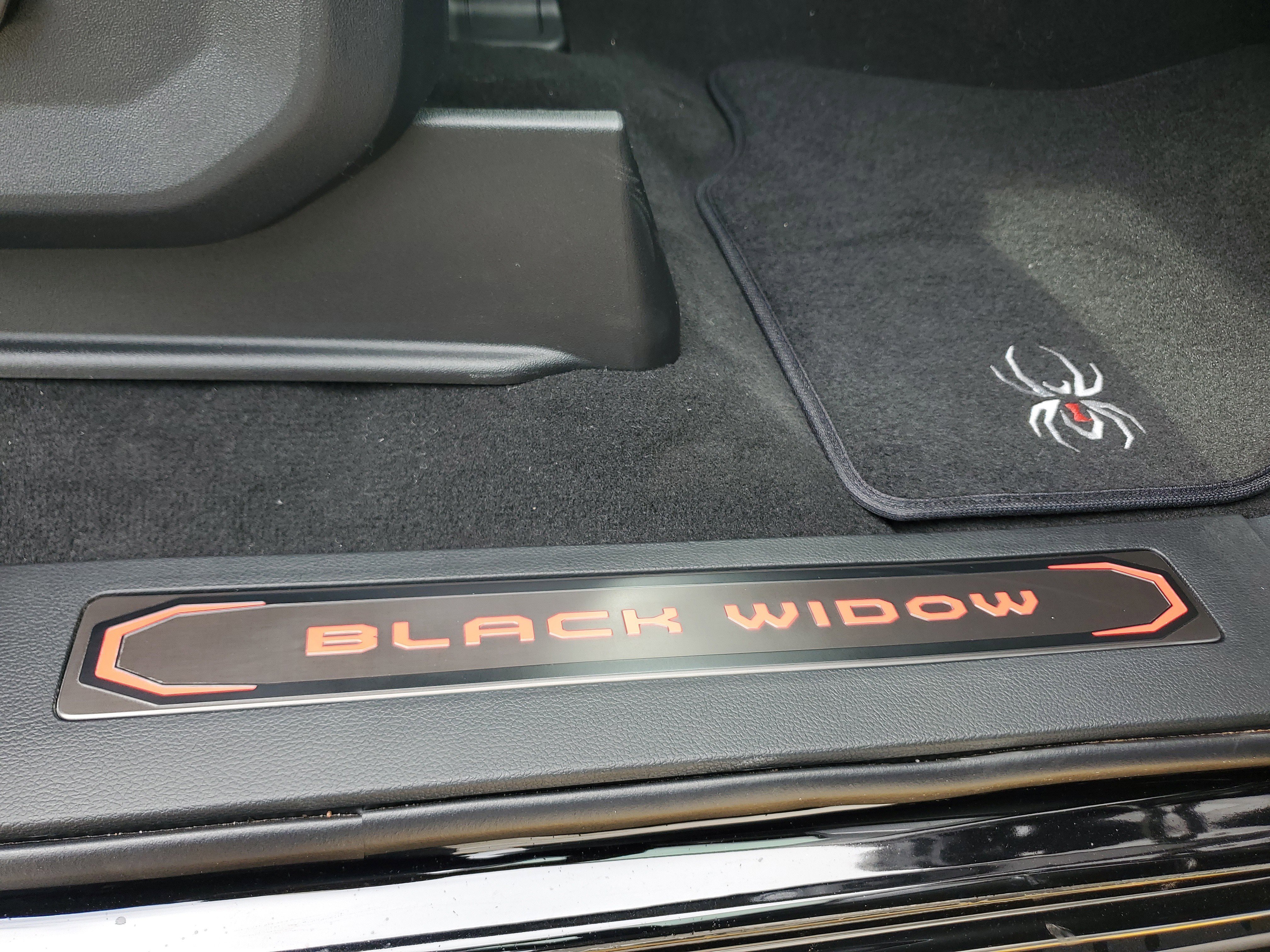 New 2026 Ford F250 Lariat w/ Black Appearance Package image 9