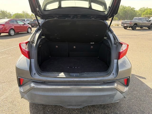 Used 2021 Toyota C-HR LE FWD image 7
