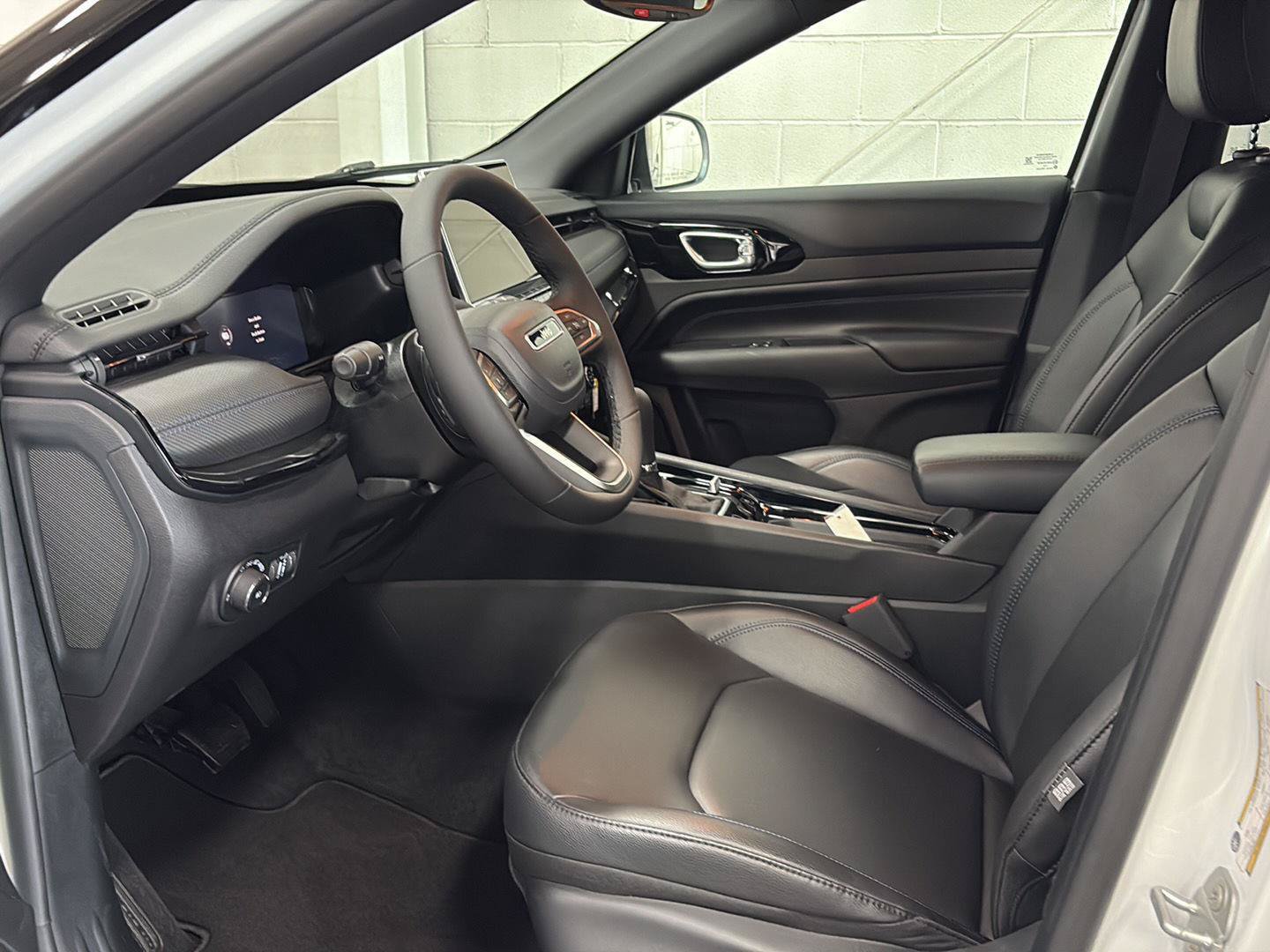 New 2026 Jeep Compass Limited AWD/4WD image 5