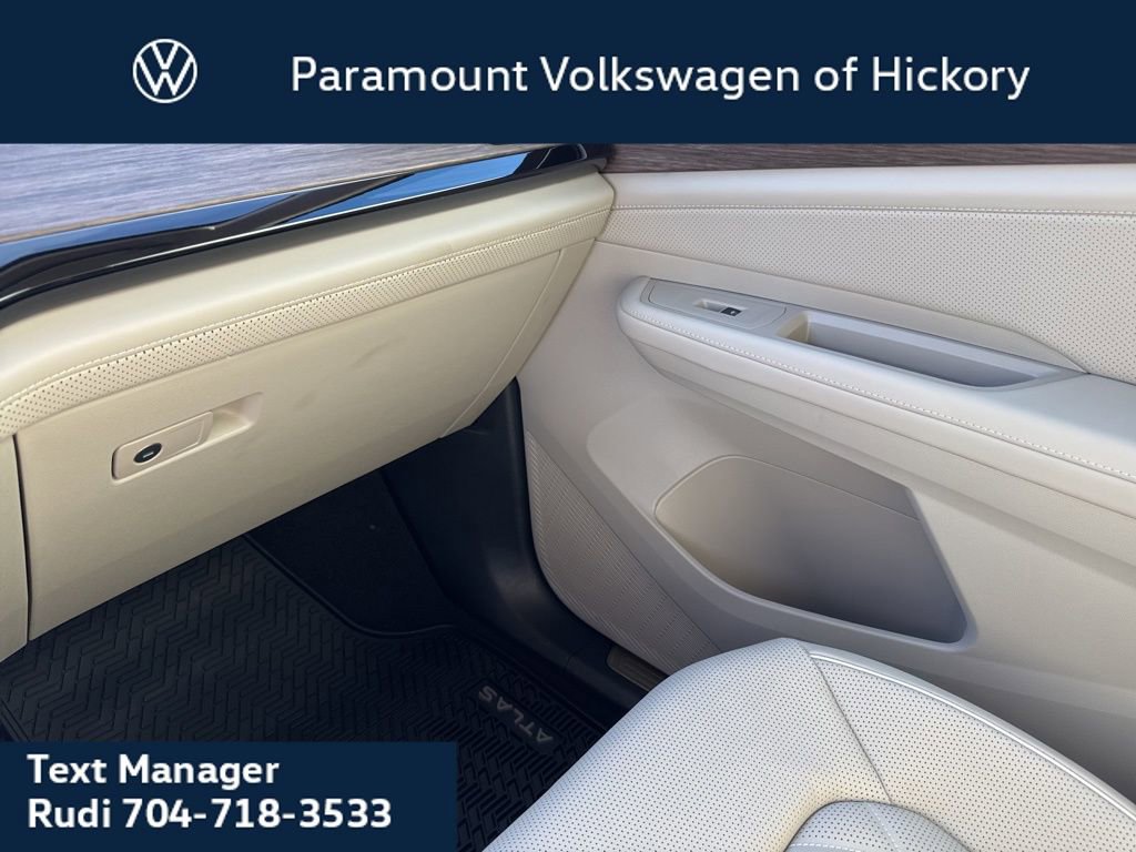 New 2026 Volkswagen Atlas SEL Premium R-Line image 29