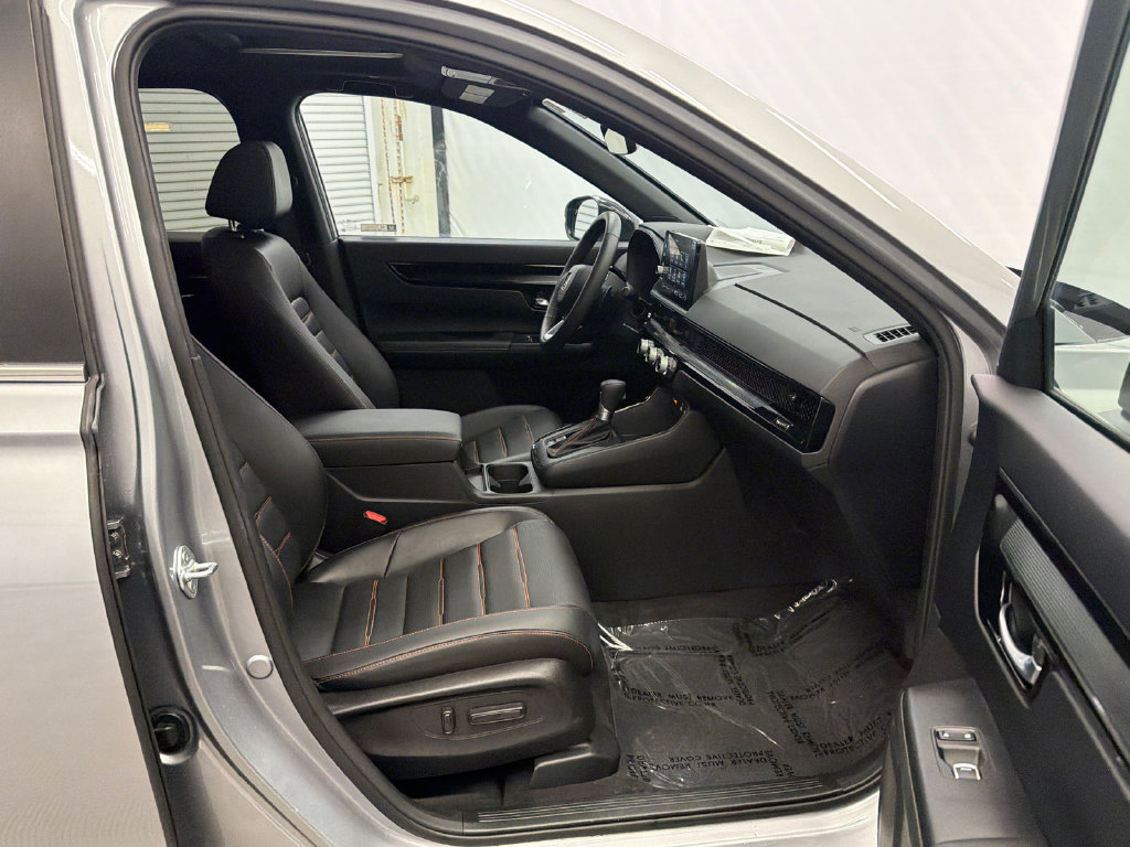 Used 2024 Honda CR-V Sport Touring image 15