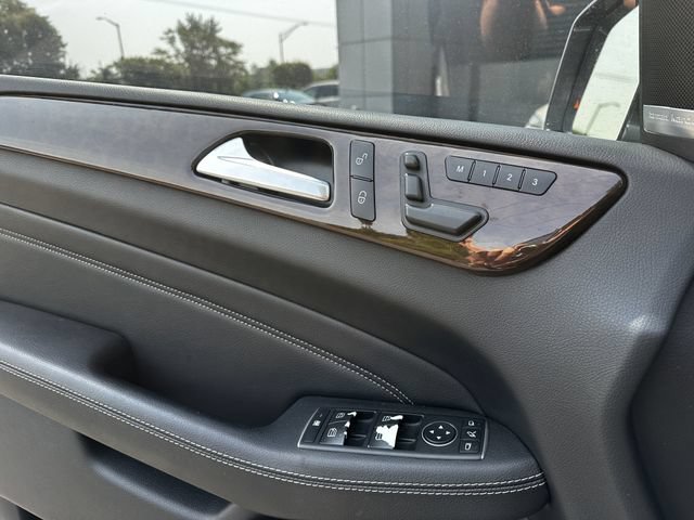 Used 2015 Mercedes-Benz ML 350 4MATIC image 31