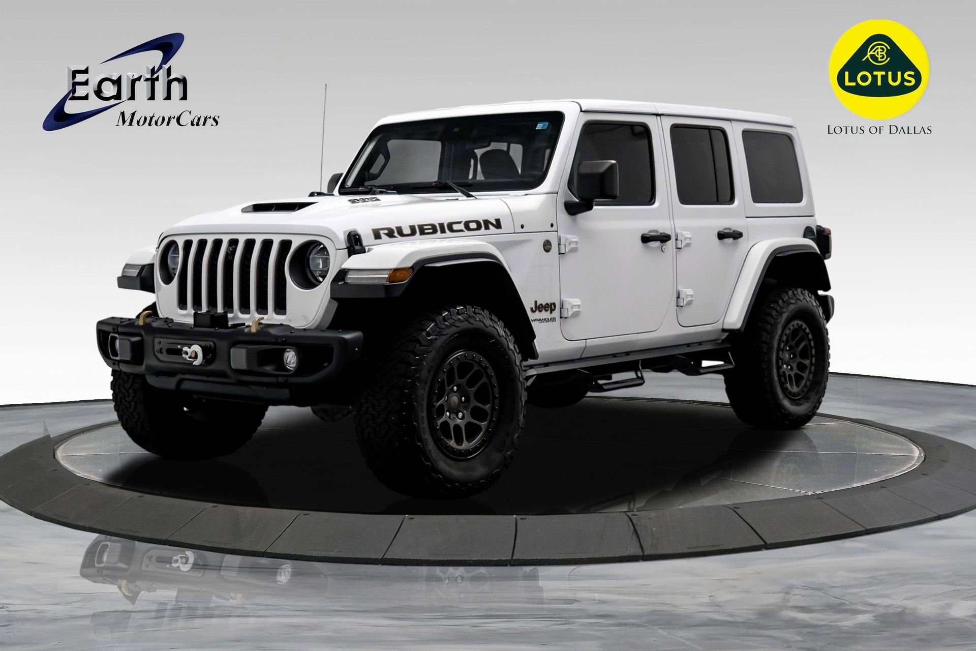 Used 2022 Jeep Wrangler Unlimited Rubicon w/ Xtreme Recon 35" Tire Package image 1