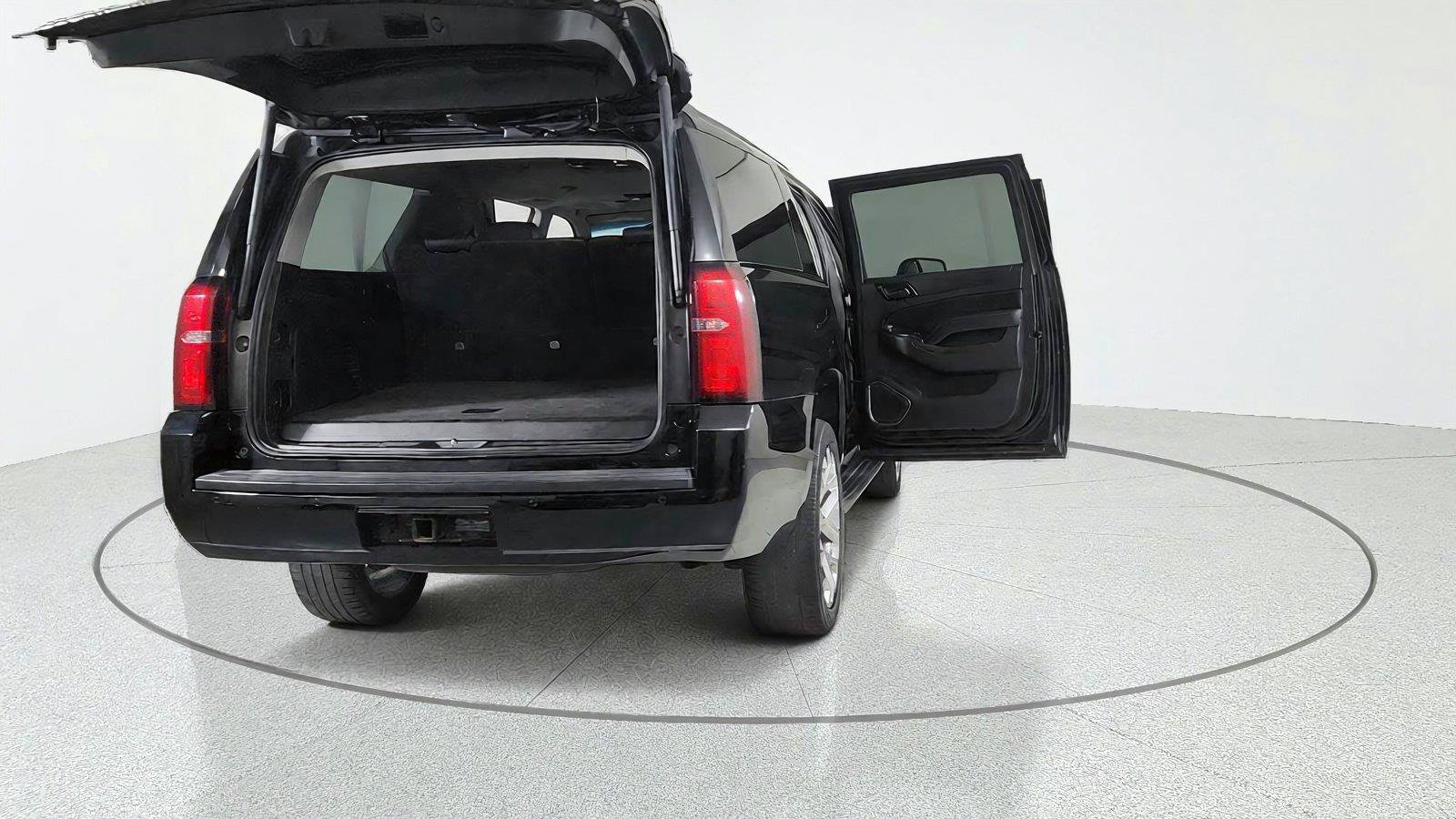 Used 2016 Chevrolet Suburban LT AWD/4WD image 13