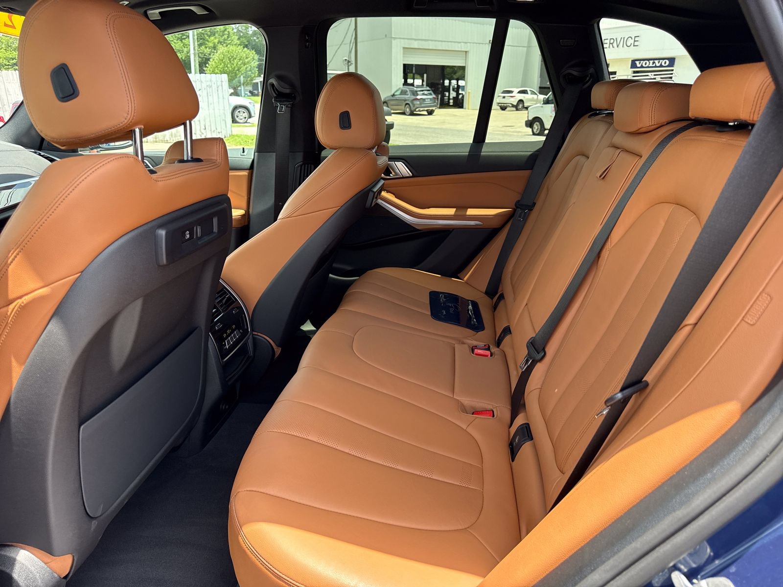Used 2022 BMW X5 xDrive40i w/ Premium Package AWD/4WD image 7