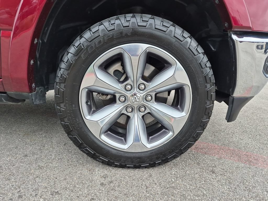Used 2021 RAM 1500 Limited AWD/4WD image 13