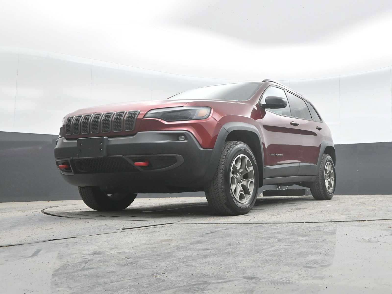 Used 2021 Jeep Cherokee Trailhawk w/ Sun, Sound & Nav Group AWD/4WD image 45