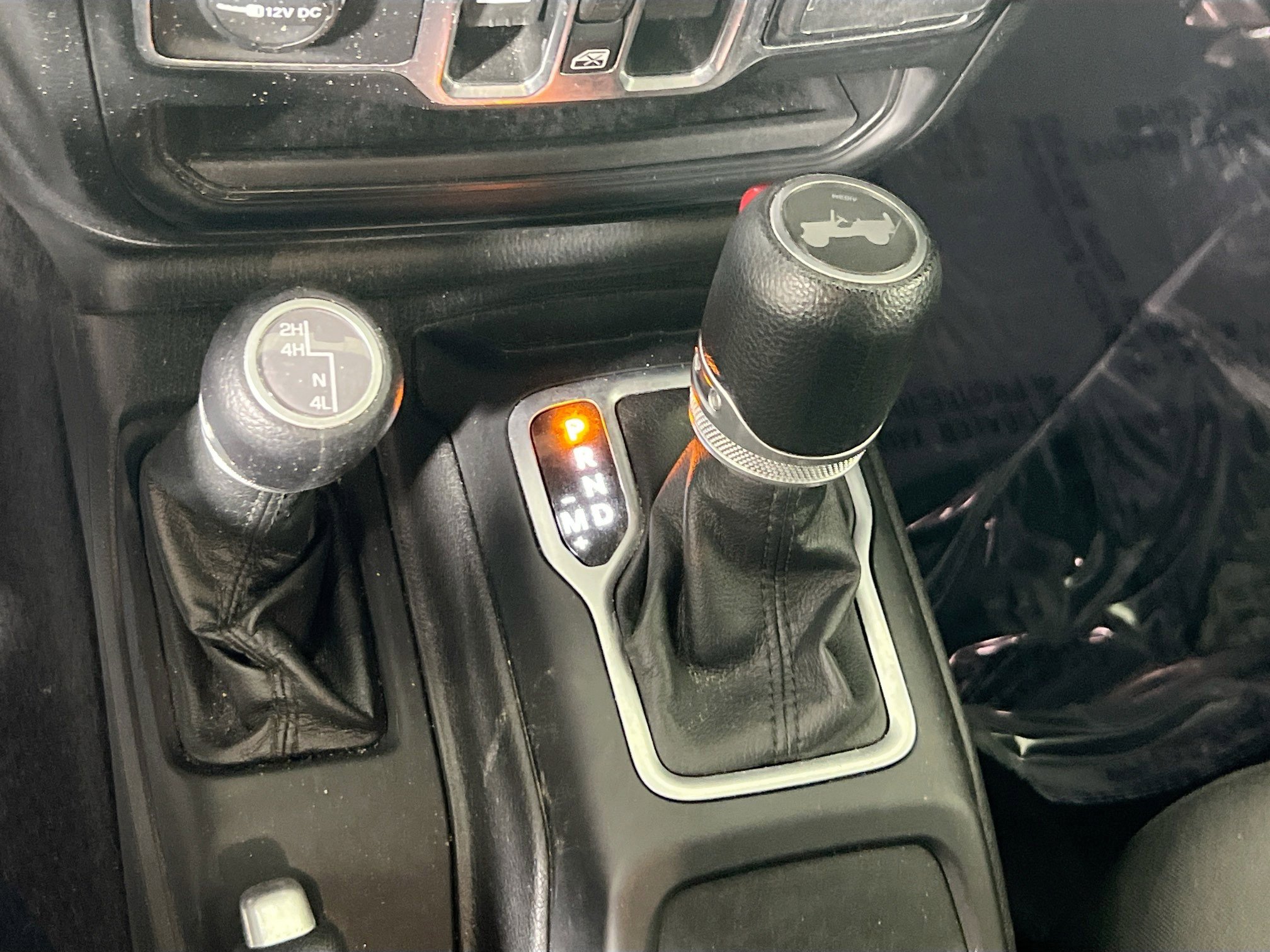 Used 2021 Jeep Wrangler Sport S w/ Sun And Sound Package image 17