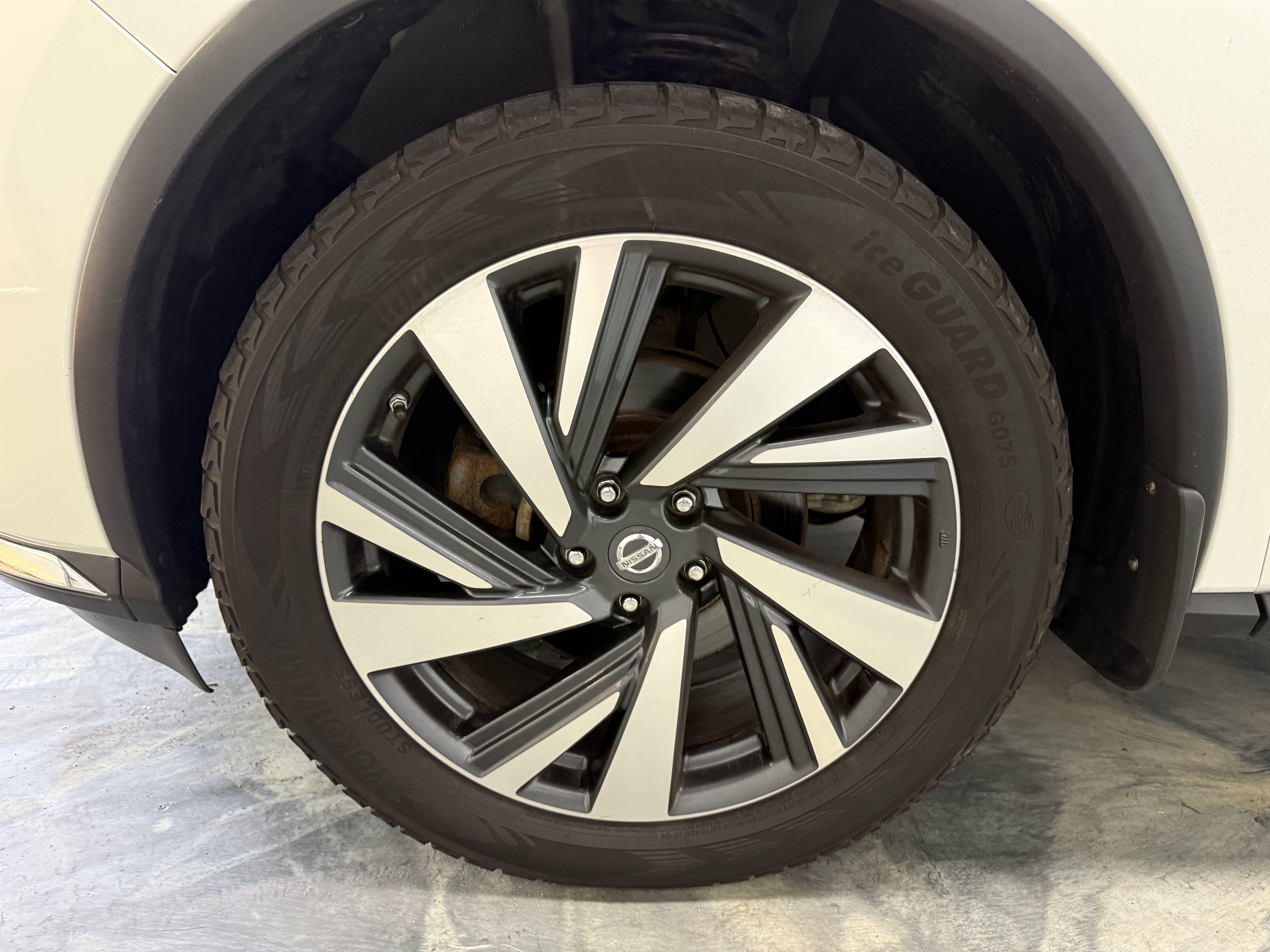 Used 2017 Nissan Murano Platinum AWD/4WD image 27