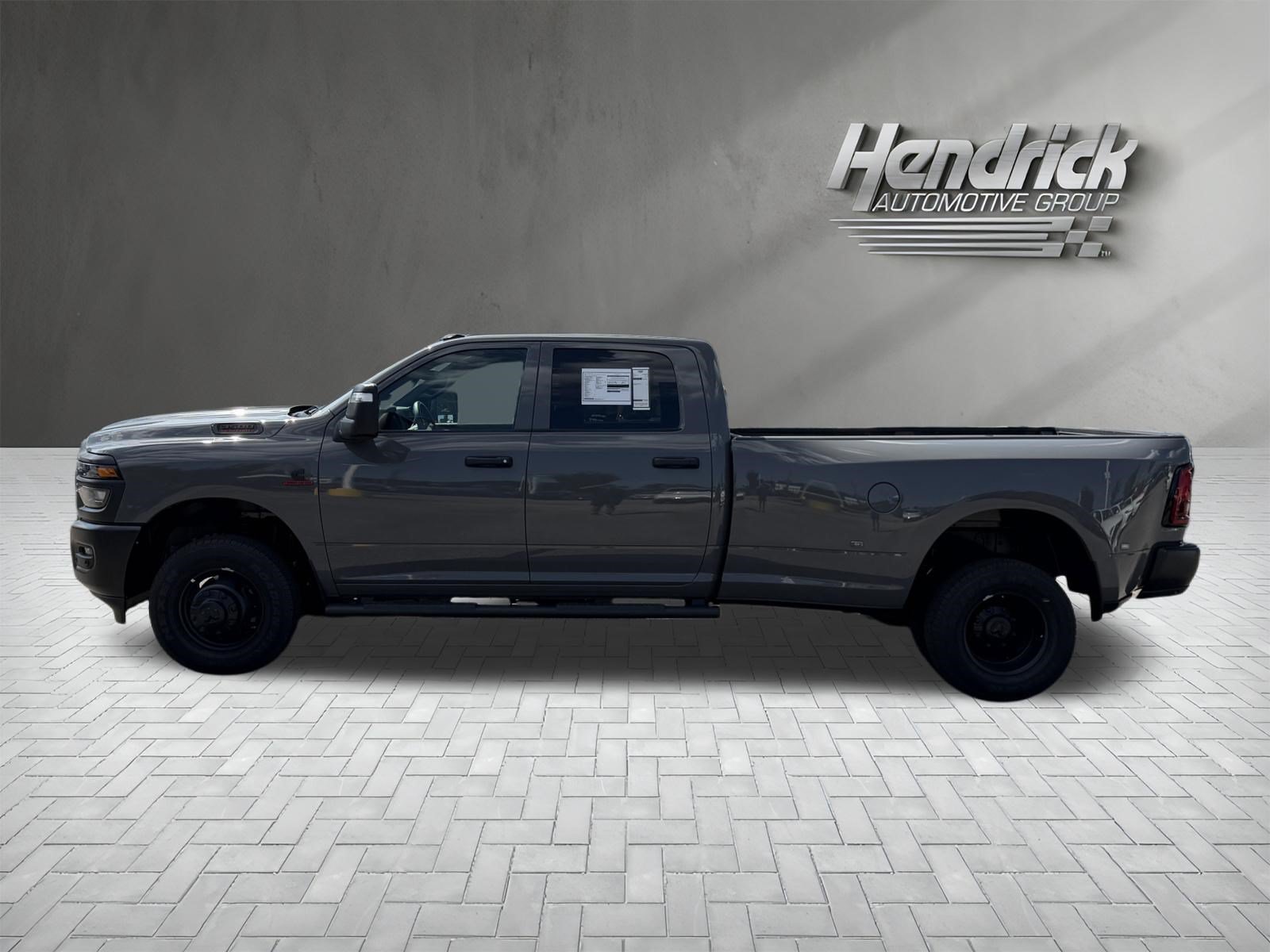 New 2026 RAM 3500 Tradesman AWD/4WD image 7