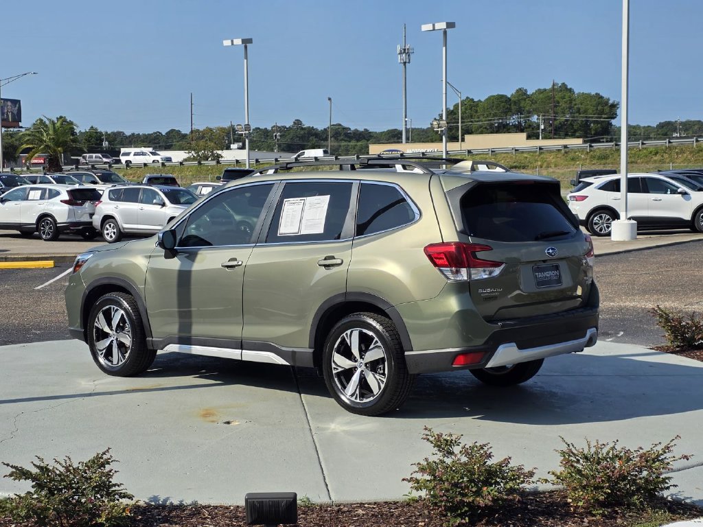 Used 2020 Subaru Forester Touring AWD/4WD image 4