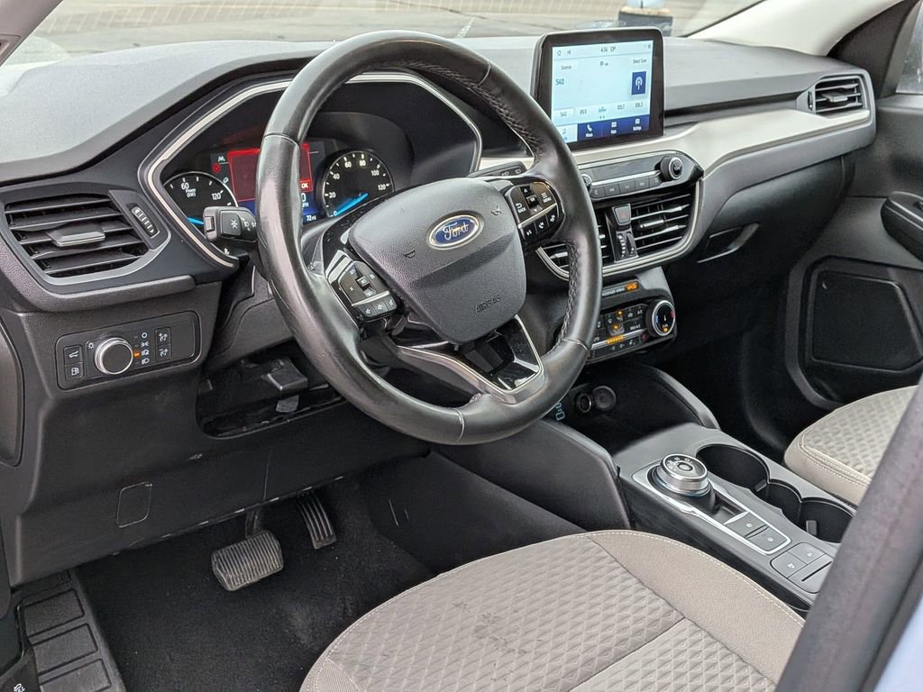 Used 2022 Ford Escape SE w/ Convenience Package image 10