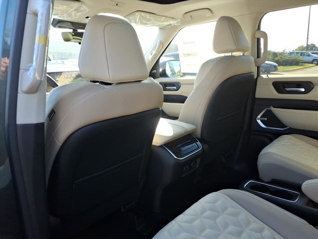 New 2026 Nissan Armada Platinum image 26