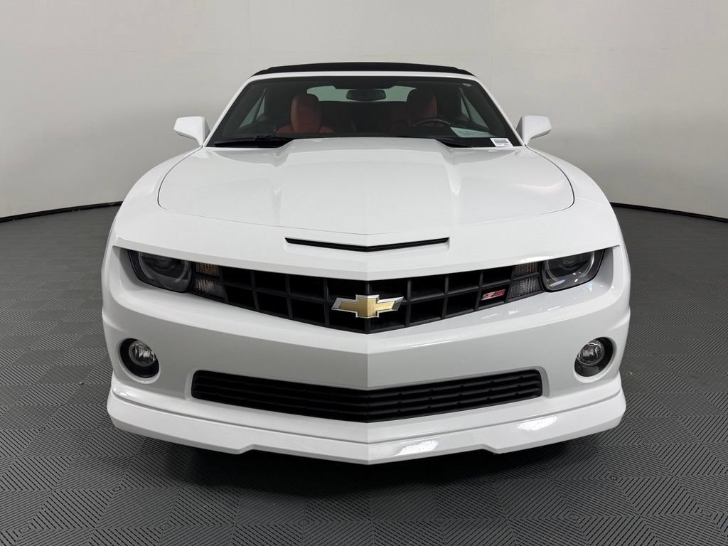 Used 2013 Chevrolet Camaro SS RWD image 10