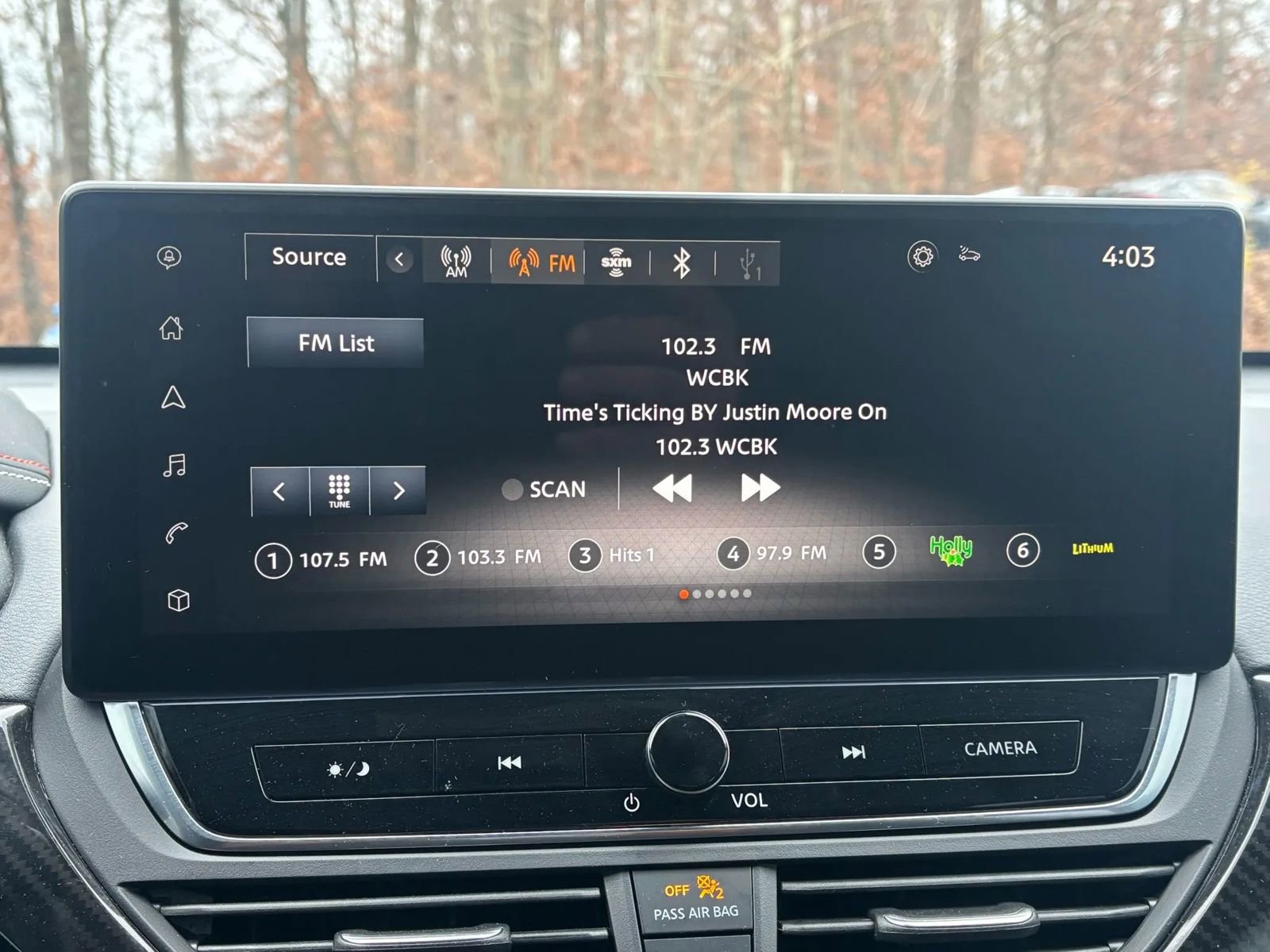 Used 2023 Nissan Altima 2.5 SR w/ SR Premium Package image 43