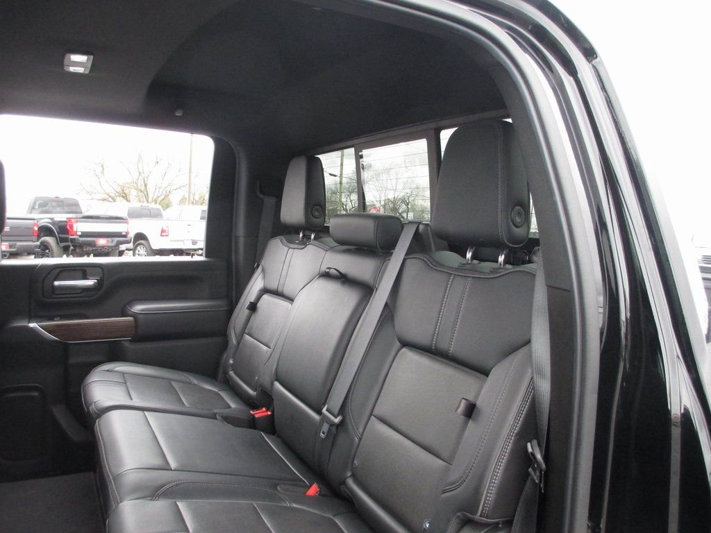 Used 2020 Chevrolet Silverado 2500 High Country w/ Technology Package image 22