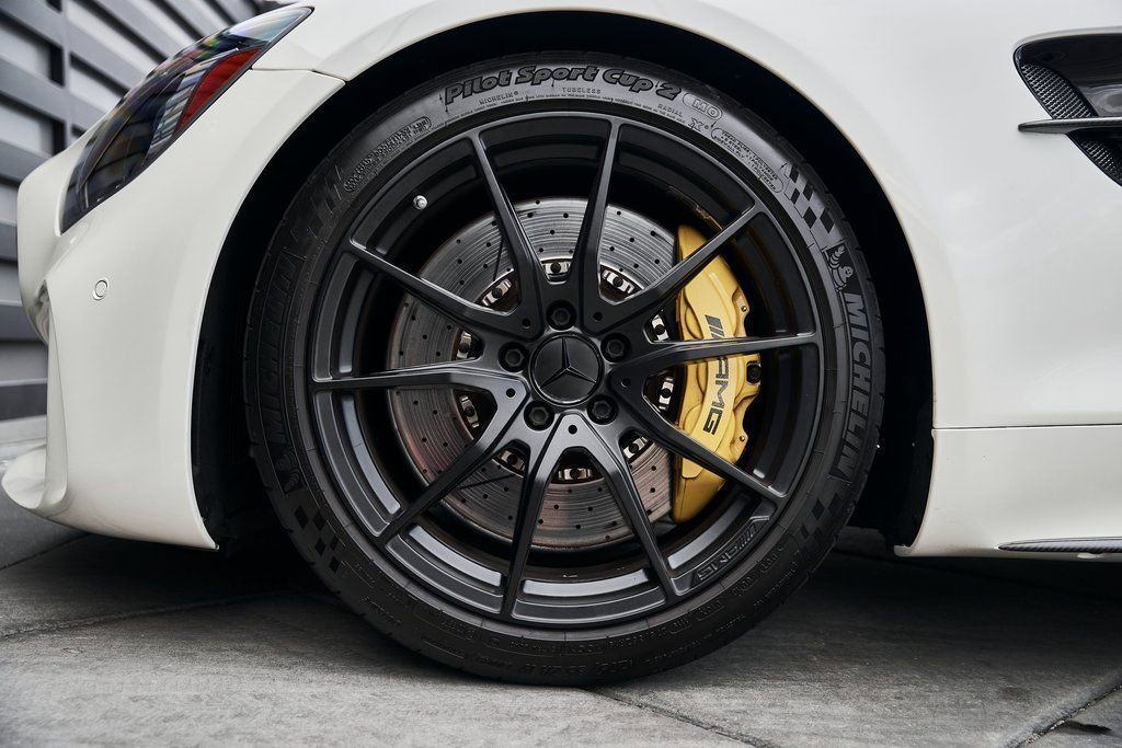 Used 2019 Mercedes-Benz AMG GT R image 3