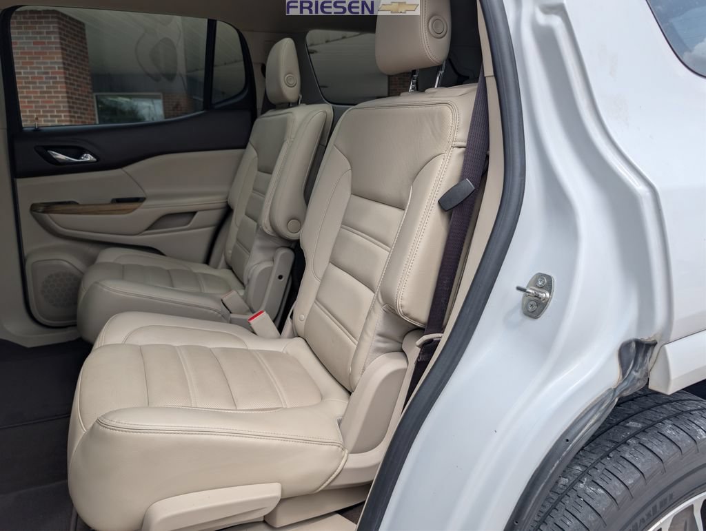 Used 2017 GMC Acadia Denali w/ Technology Package AWD/4WD image 17