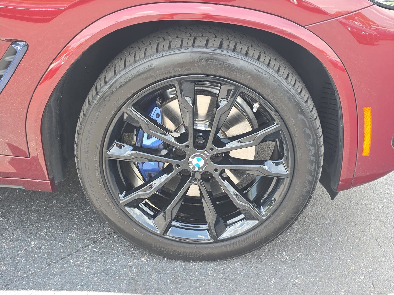 Used 2022 BMW X4 M40i AWD/4WD image 3