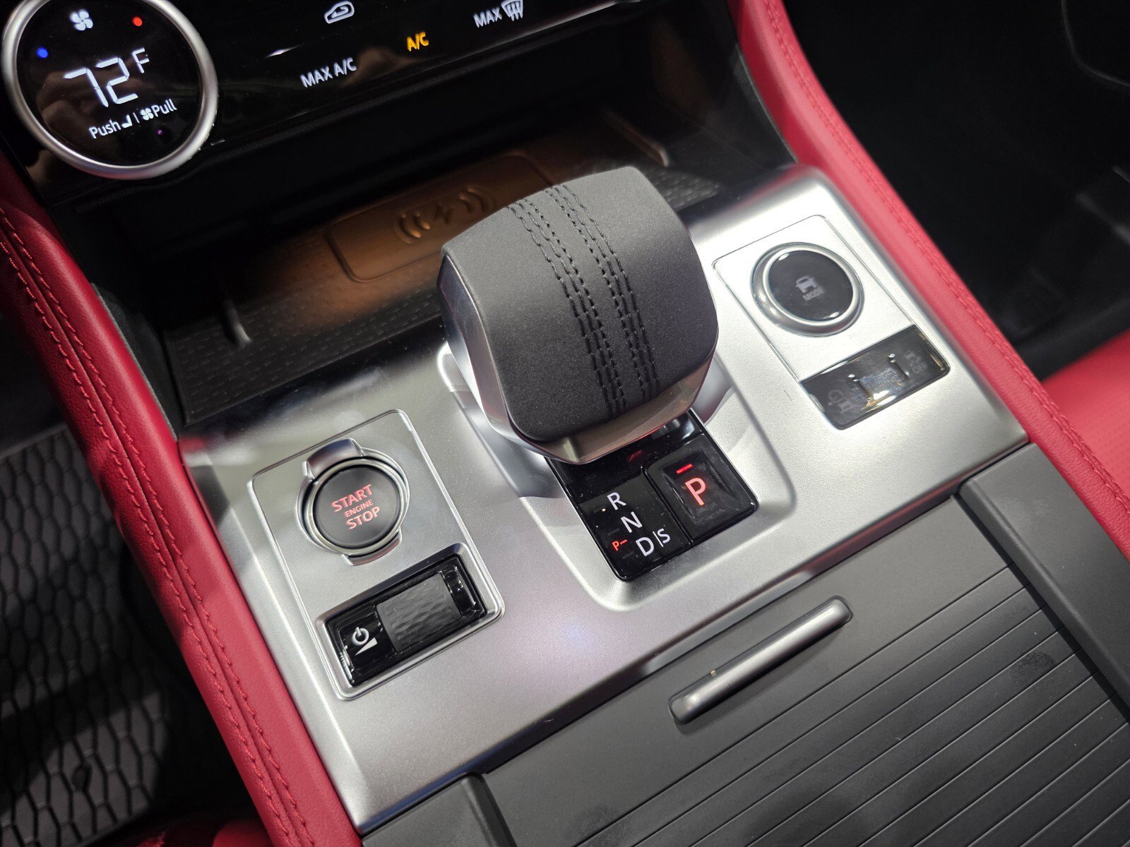 New 2026 Jaguar F-PACE R-Dynamic S image 19